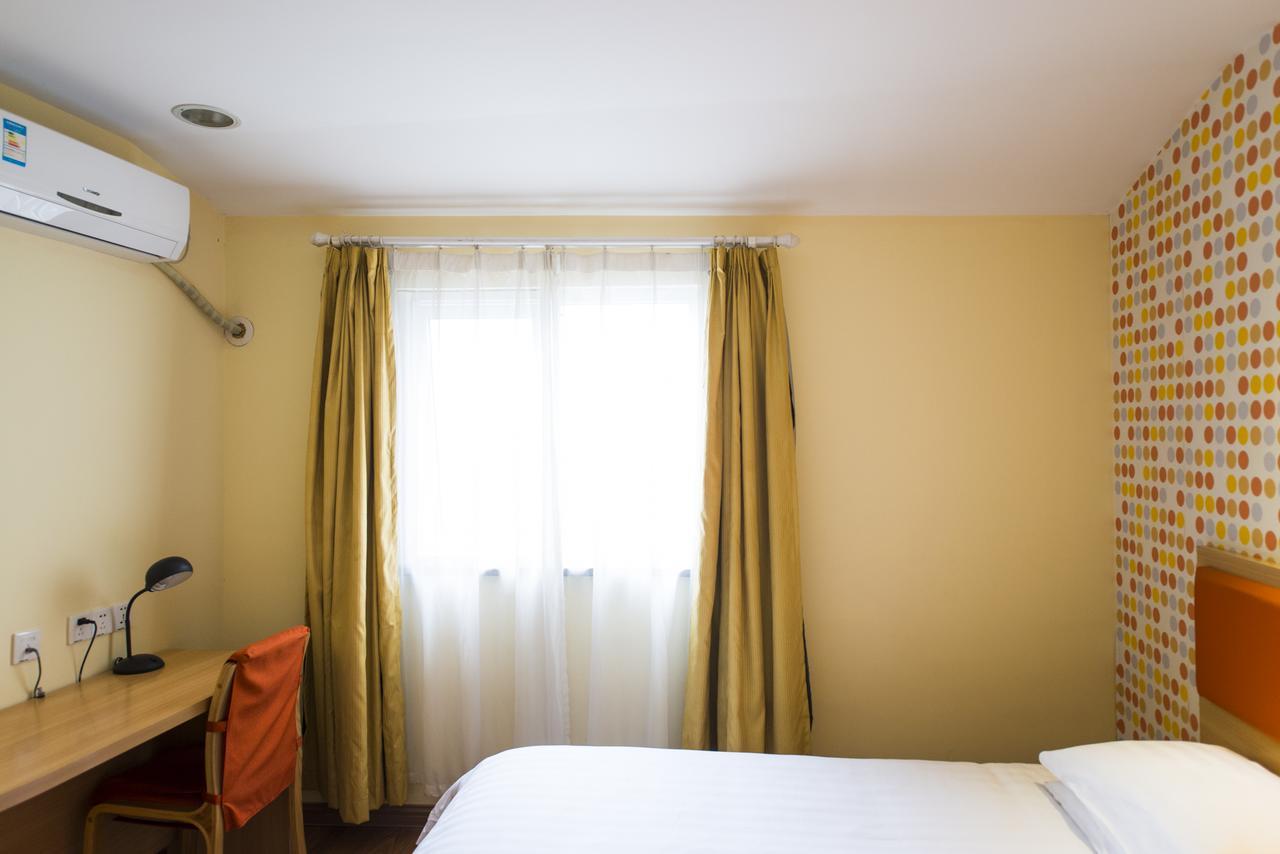 Home Inn Tianjin Weijin Road Tianjin University Exterior foto